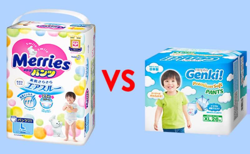 Hình ảnh so sánh khả năng thấm hút của bỉm Goldgi và Merries trên vật liệu thấm thử